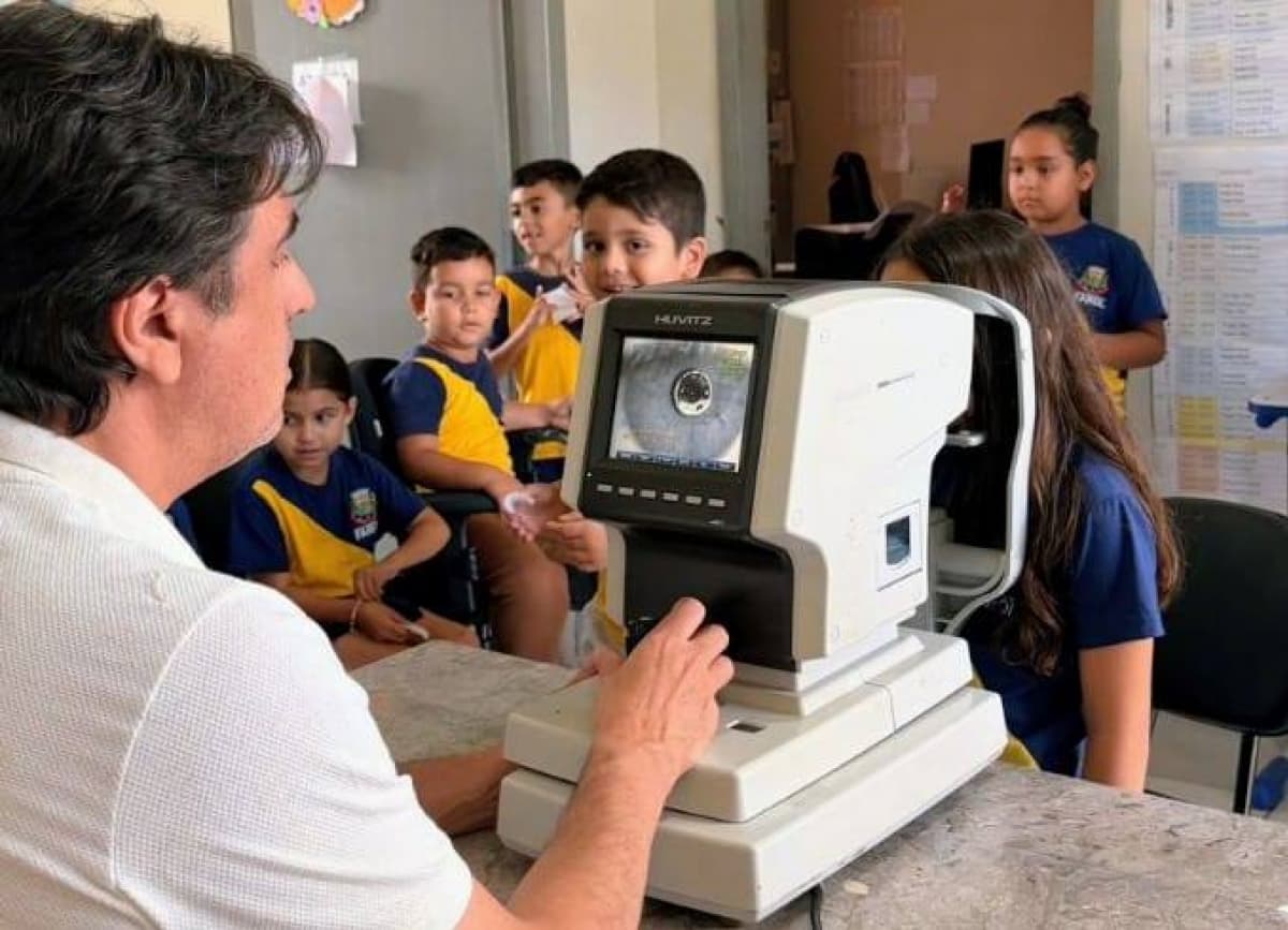 Programa Saúde na Escola: Alunos da Rede Municipal de Ensino  contam com exames oftalmológicos